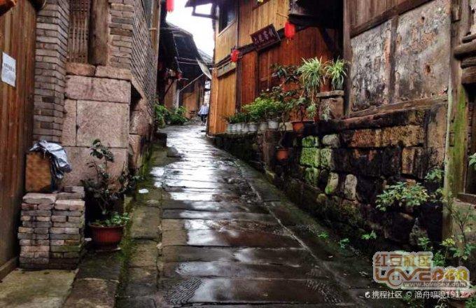 根本顶不住！岛国极品尤物女神三吉彩花写真大赏：白嫩又性感 让人无限遐想