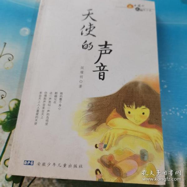 时光倒流！墨绿旗袍美人，唤醒你内心深处的古典浪漫。